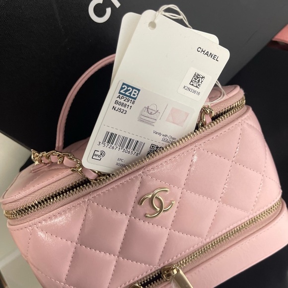 SOLD ♥️ - Picture 3 of 4